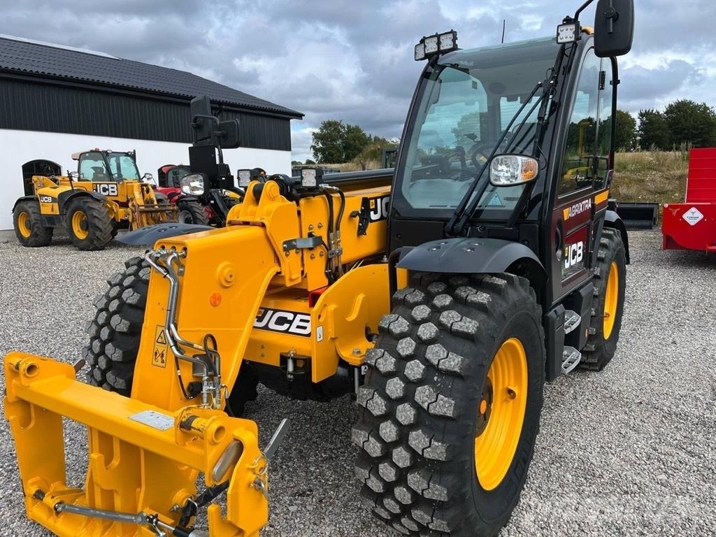 JCB 536-95 Agri Xtra 農業用テレハンドラー