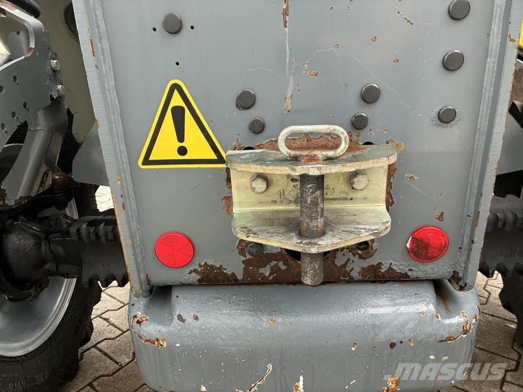 Kramer 2506 テレスコーピックハンドラー