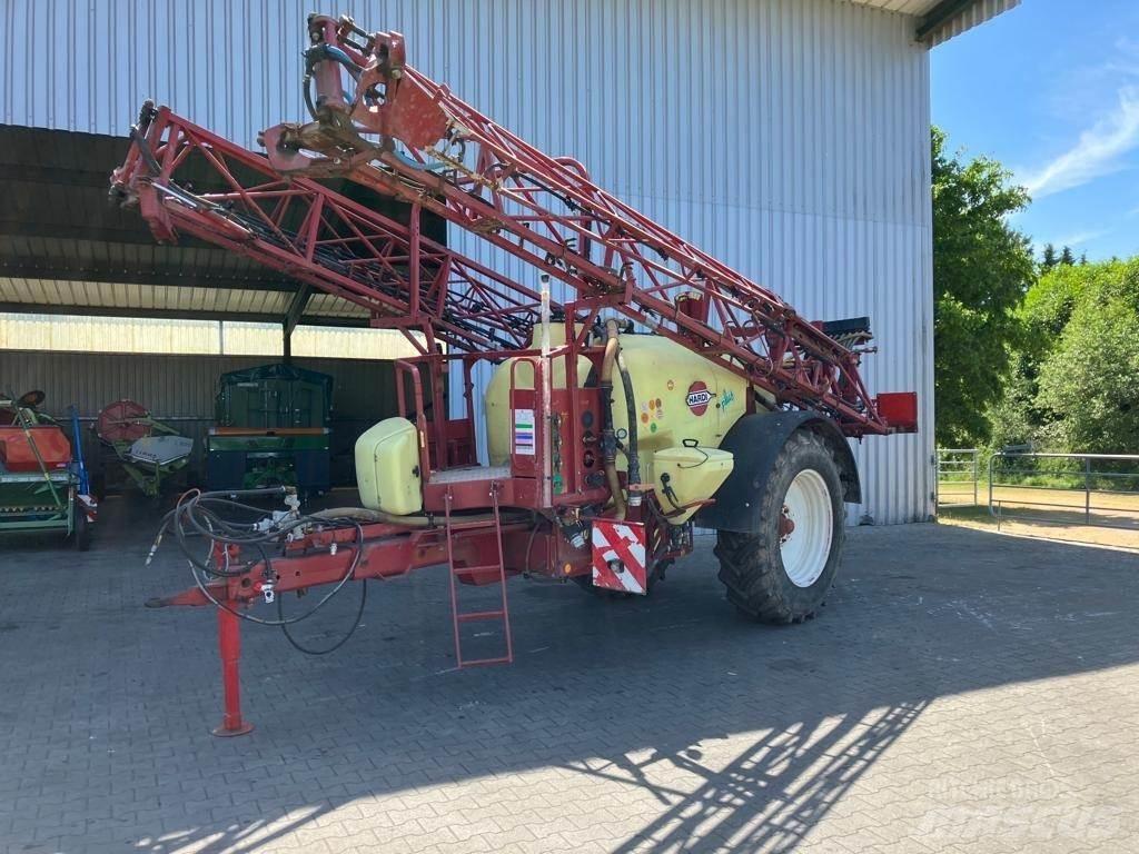 Hardi Commander 牽引型スプレイヤー