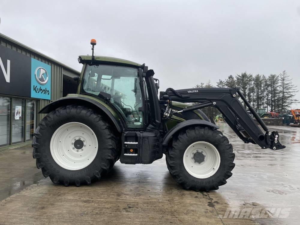 Valtra N 175 A トラクター