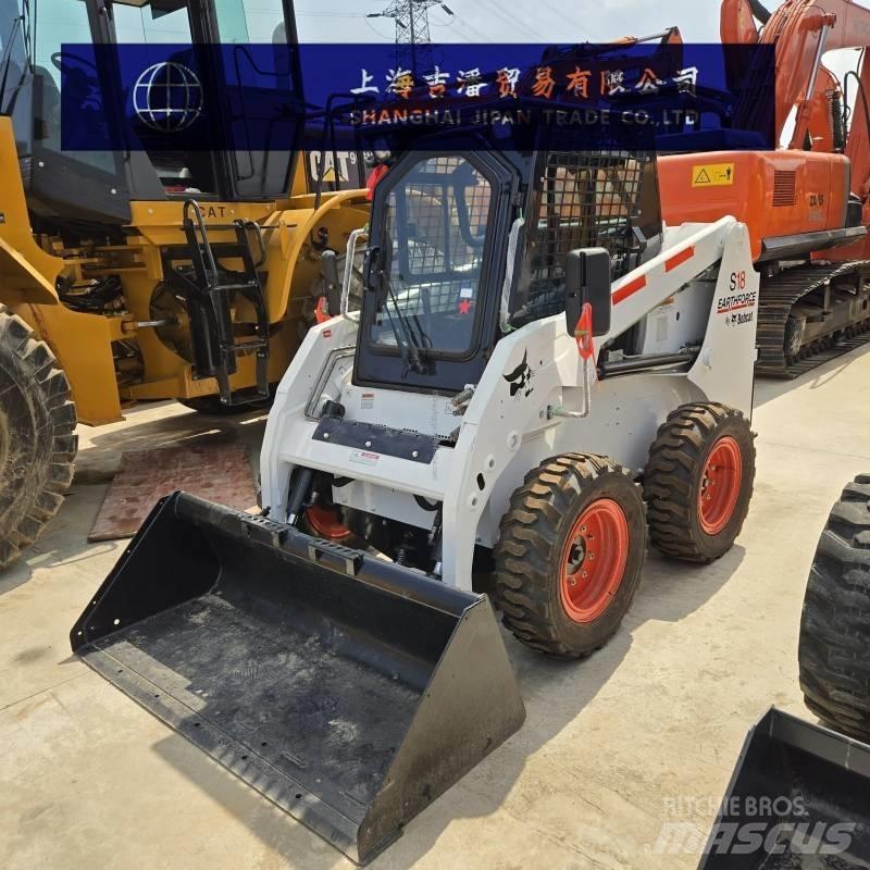 Bobcat S 18 スキッドステアローダー