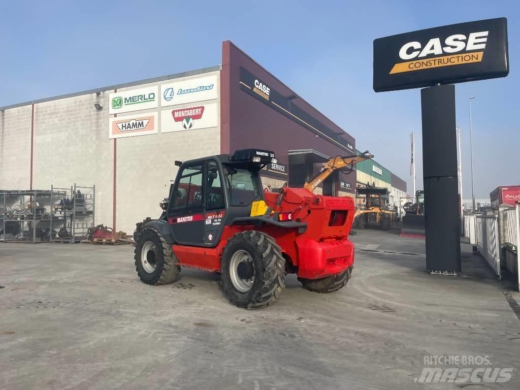 Manitou MLT 845 農業用テレハンドラー
