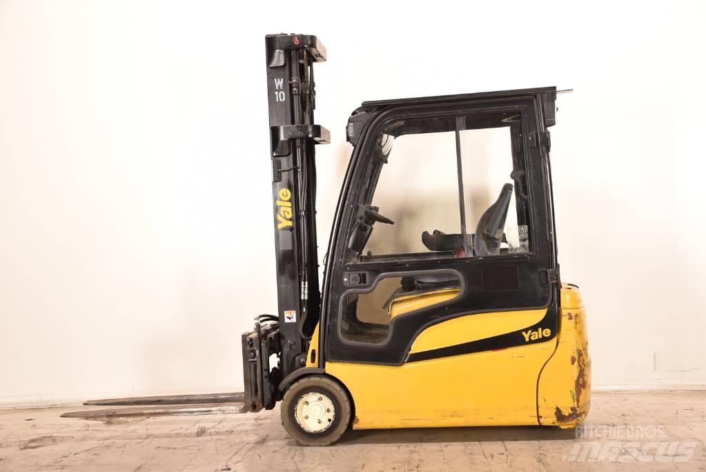 Yale ERP 20 VTLWB バッテリーフォークリフト