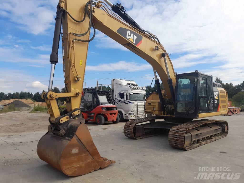 CAT 326 F L N 大型油圧ショベル12t以上（パワーショベル・ユンボ）