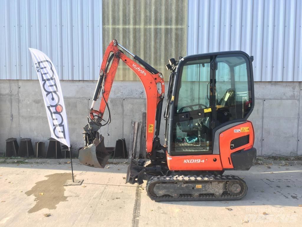 Kubota KX 019-4 ミニ油圧ショベル 7t以下（ミニユンボ・ミニディガー）