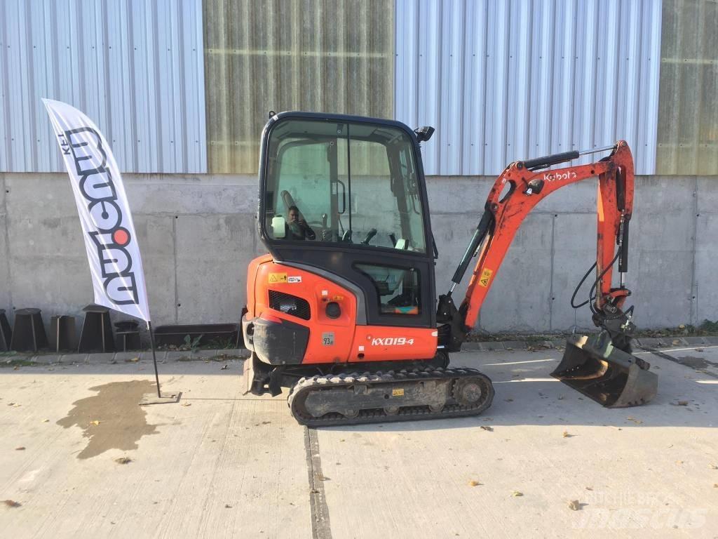 Kubota KX 019-4 ミニ油圧ショベル 7t以下（ミニユンボ・ミニディガー）
