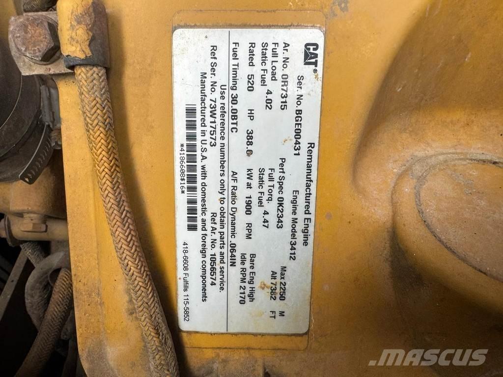 CAT D10N ブルドーザー