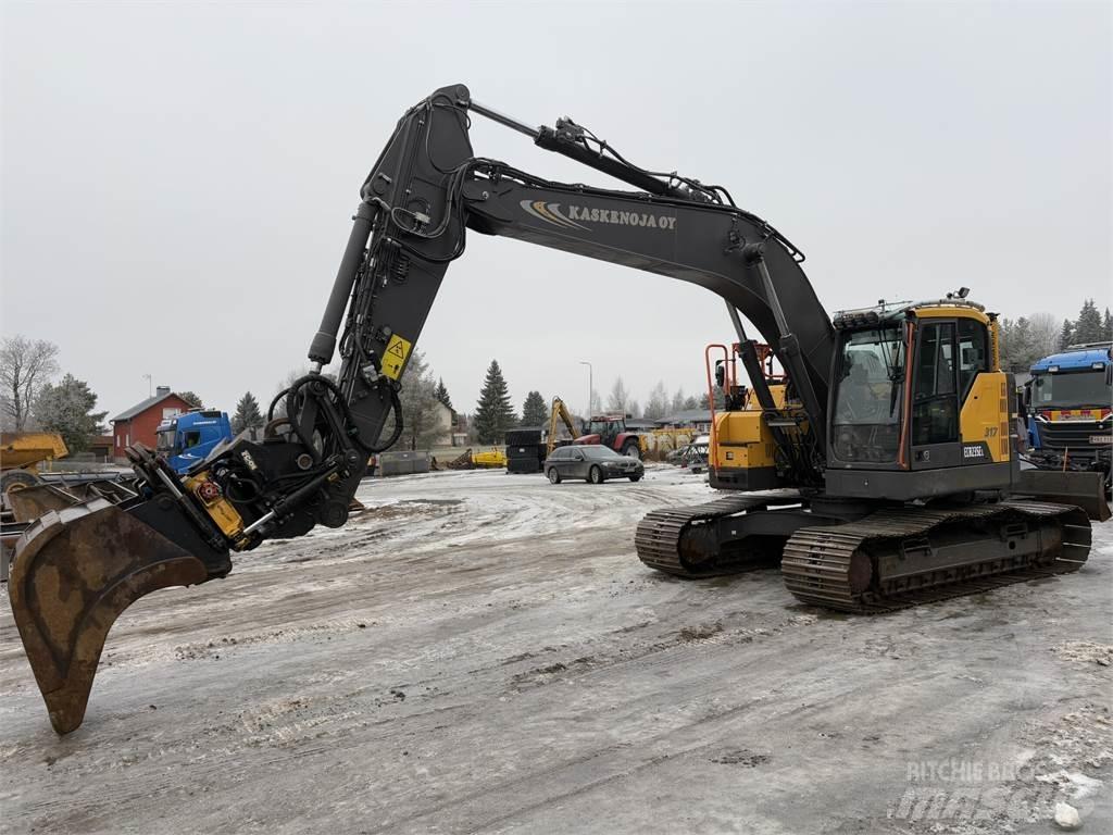 Volvo ECR 235 EL 大型油圧ショベル12t以上（パワーショベル・ユンボ）