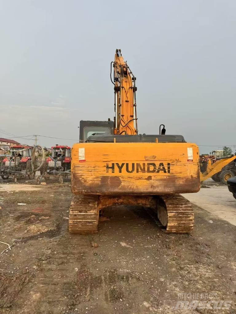 Hyundai 215lc-7 大型油圧ショベル12t以上（パワーショベル・ユンボ）