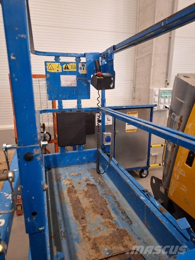 Genie GS 1932 シザースリフト