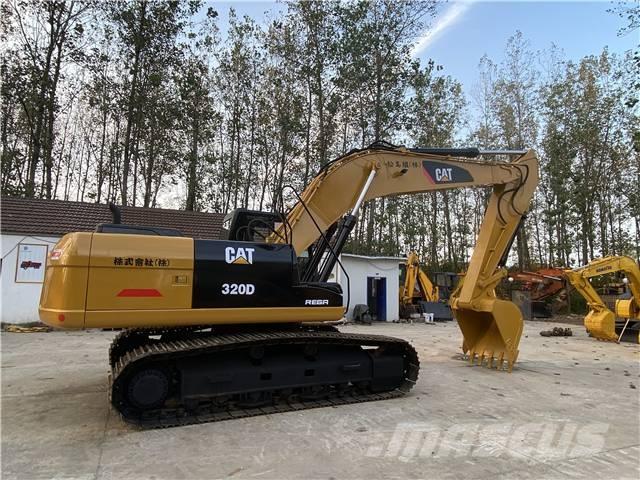 CAT 320D 大型油圧ショベル12t以上（パワーショベル・ユンボ）