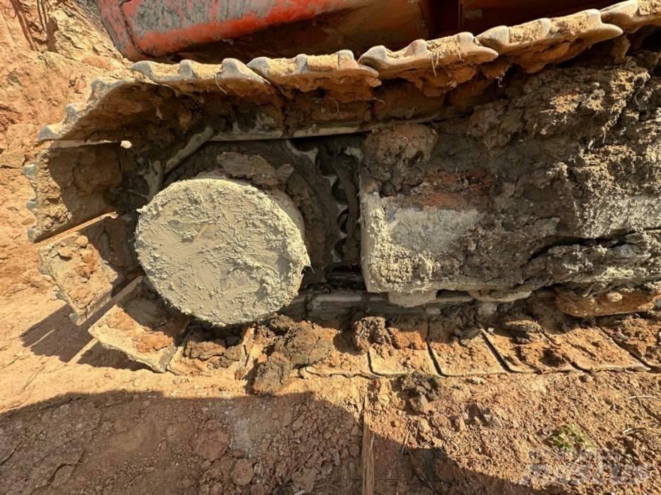 Doosan DX 220 LCA 大型油圧ショベル12t以上（パワーショベル・ユンボ）