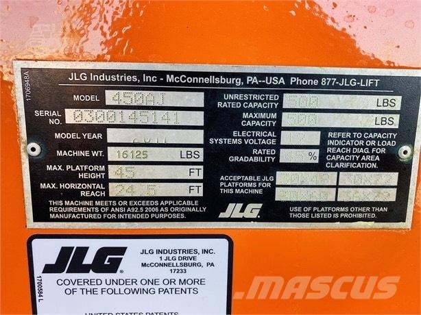 JLG 450 AJ II ブームリフト　屈伸型