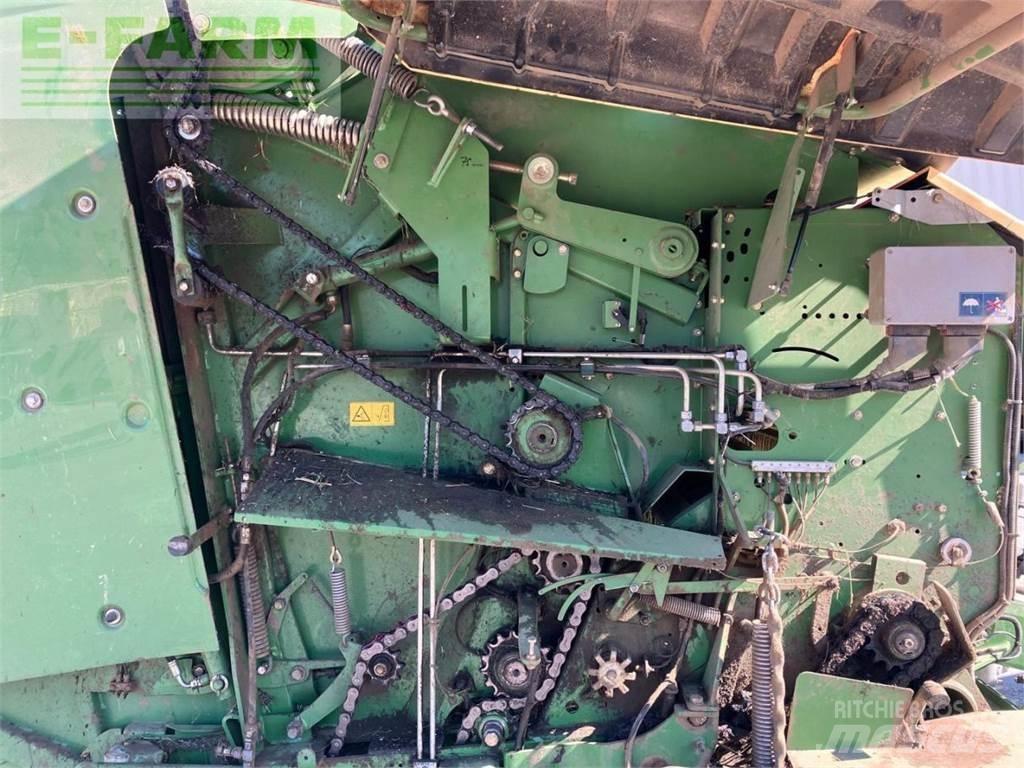 Krone V 150 XC スクエアベーラー