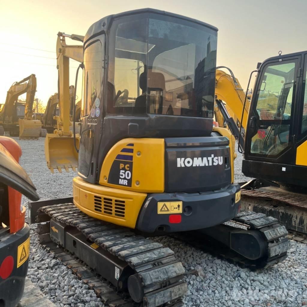 Komatsu PC 50 MR ミニ油圧ショベル 7t以下（ミニユンボ・ミニディガー）