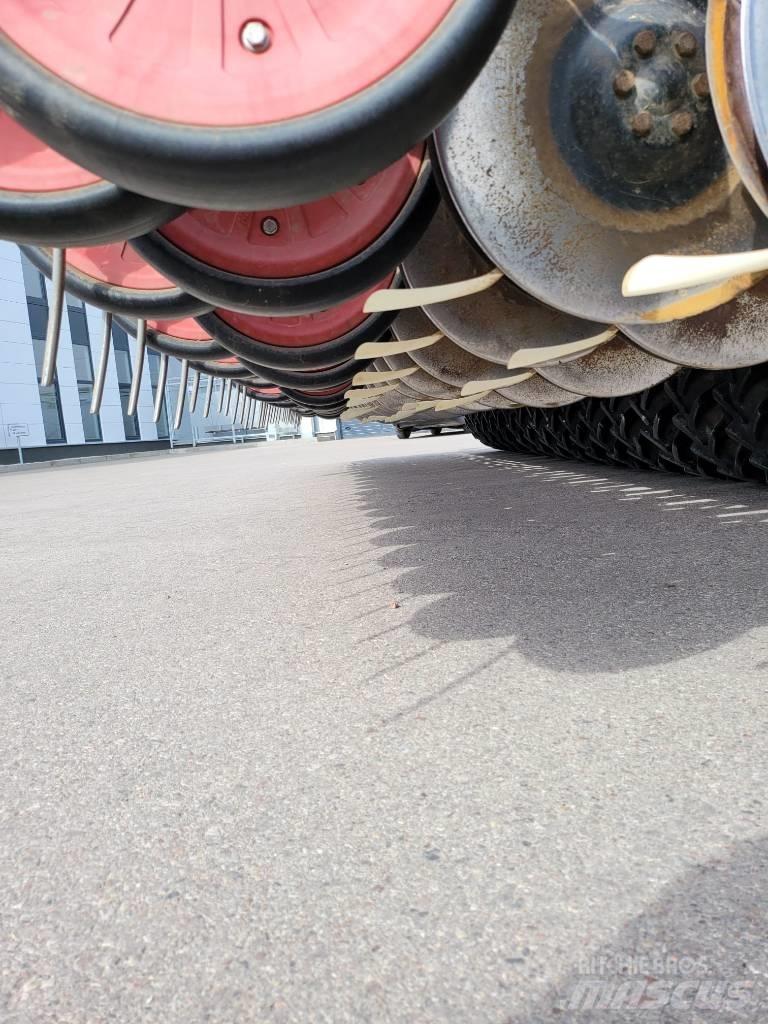 Horsch Pronto 6 DC ドリル