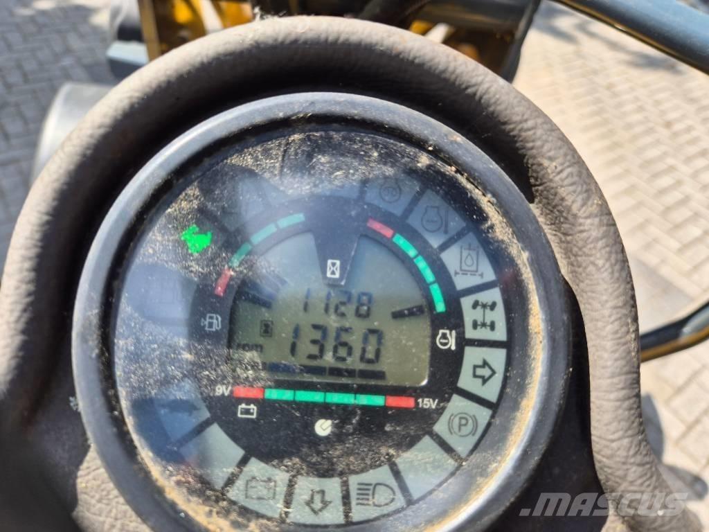 Mustang AL 306 ミニローダー