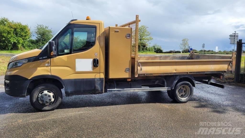 Iveco 35C 15 ピックアップ／ドロップサイド