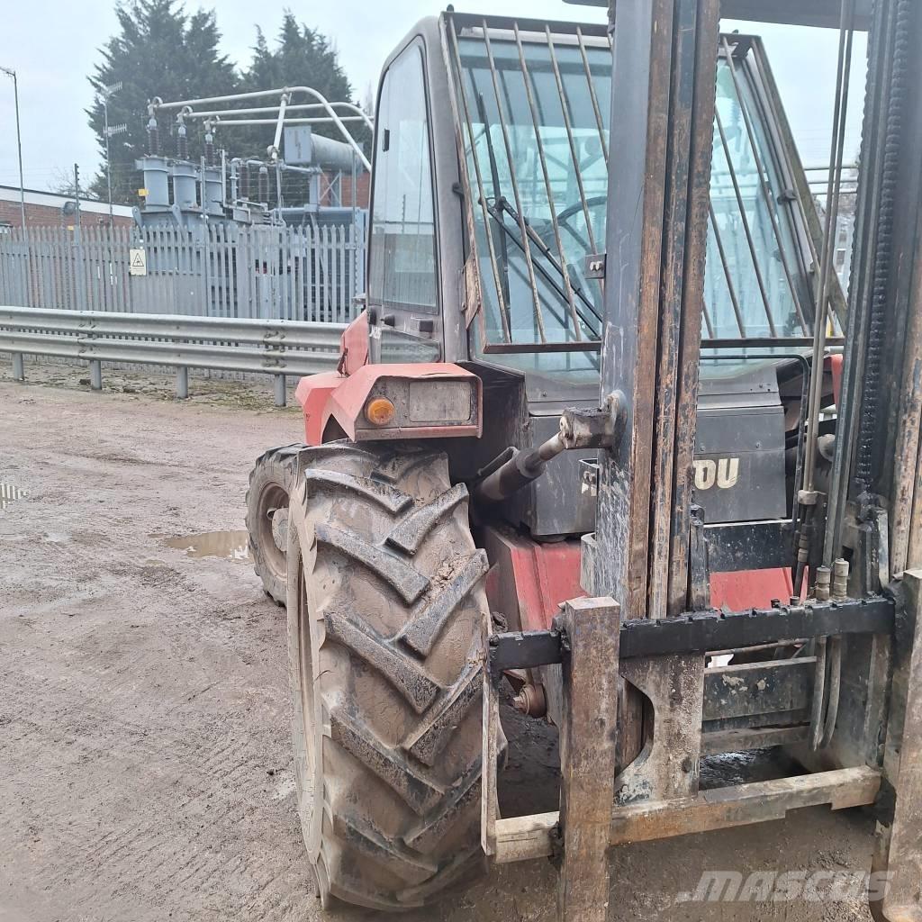 Manitou M 26.4 ラフターテレントラック