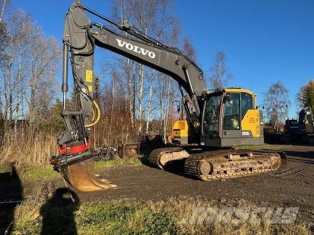 Volvo ECR 235 EL 大型油圧ショベル12t以上（パワーショベル・ユンボ）