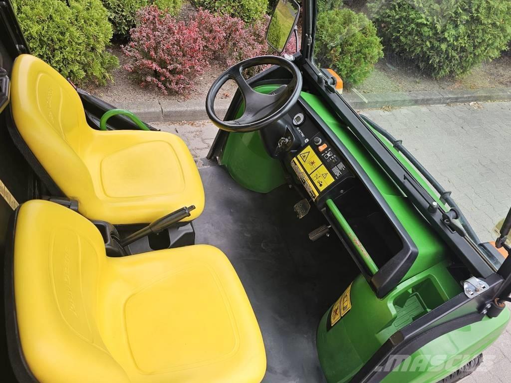 John Deere Gator TE ユーティリティー機械