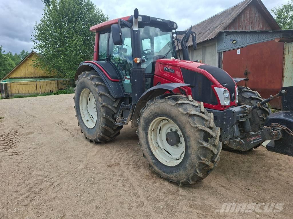 Valtra N 123 トラクター
