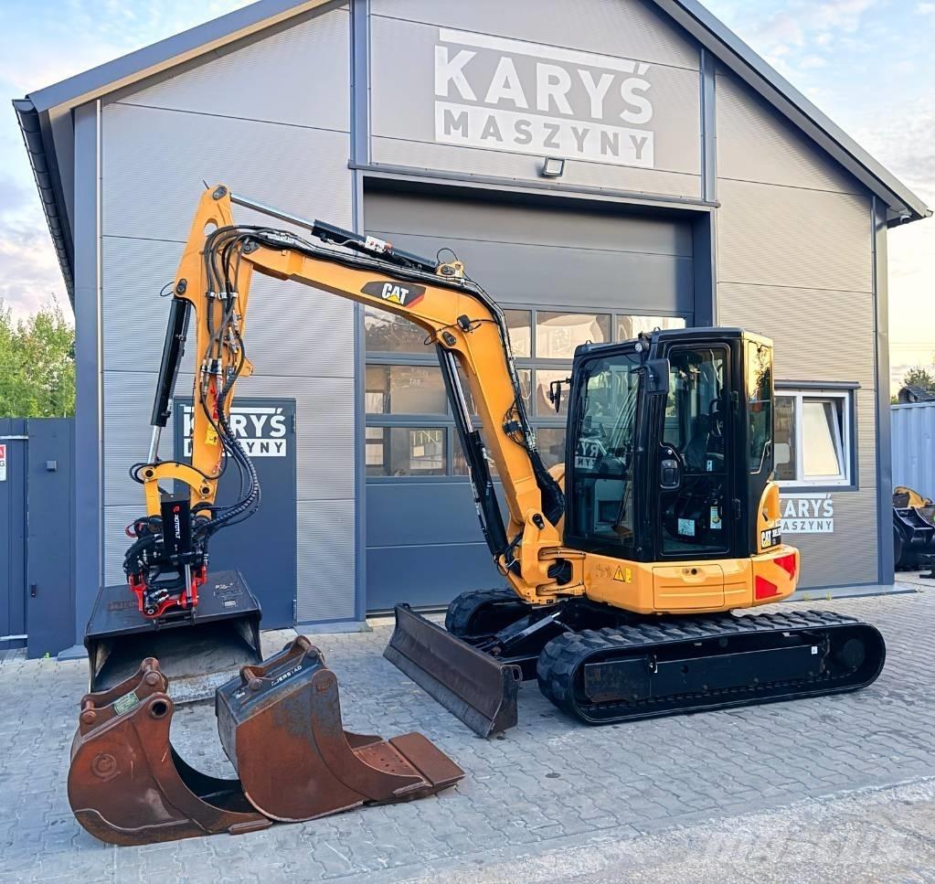 CAT 305.5 大型油圧ショベル12t以上（パワーショベル・ユンボ）