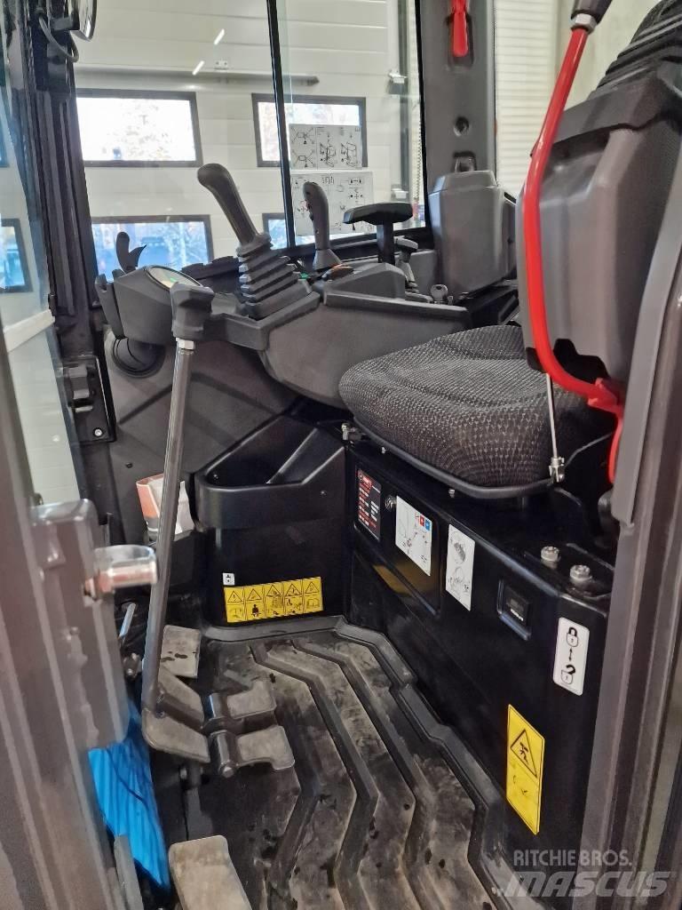 CASE CX 18 D ミニ油圧ショベル 7t以下（ミニユンボ・ミニディガー）