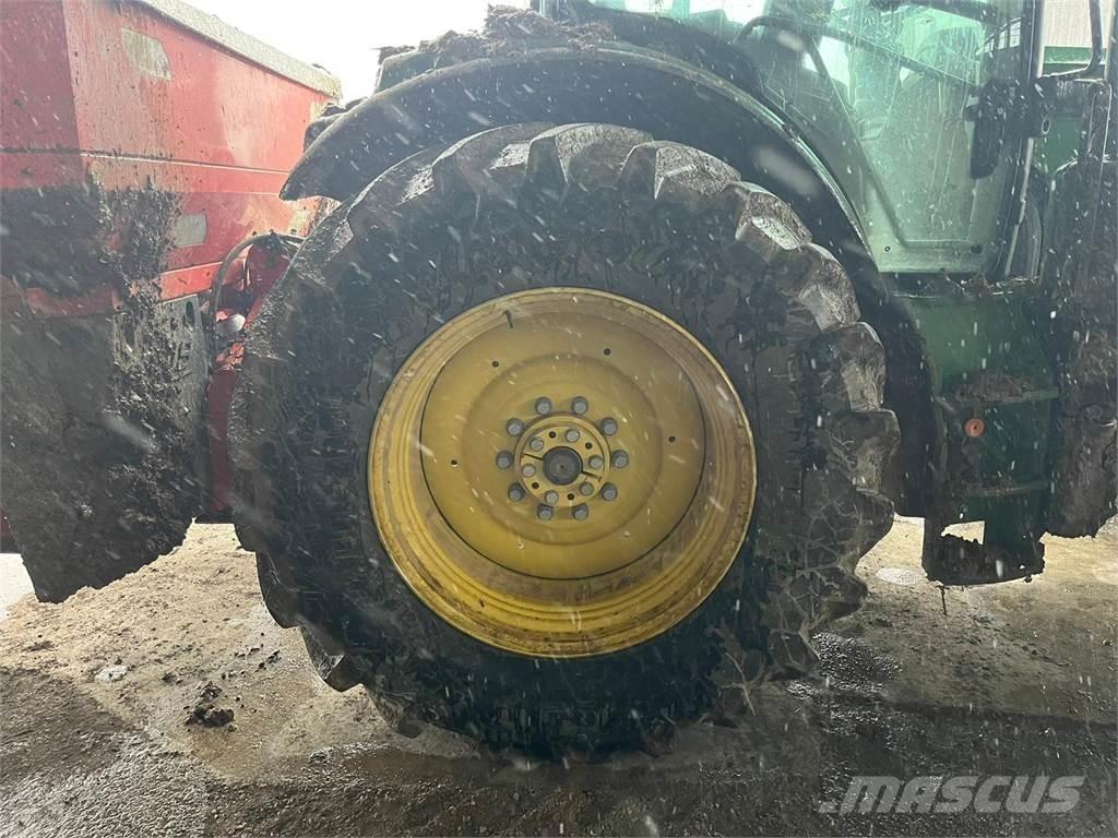 John Deere 6r145 トラクター