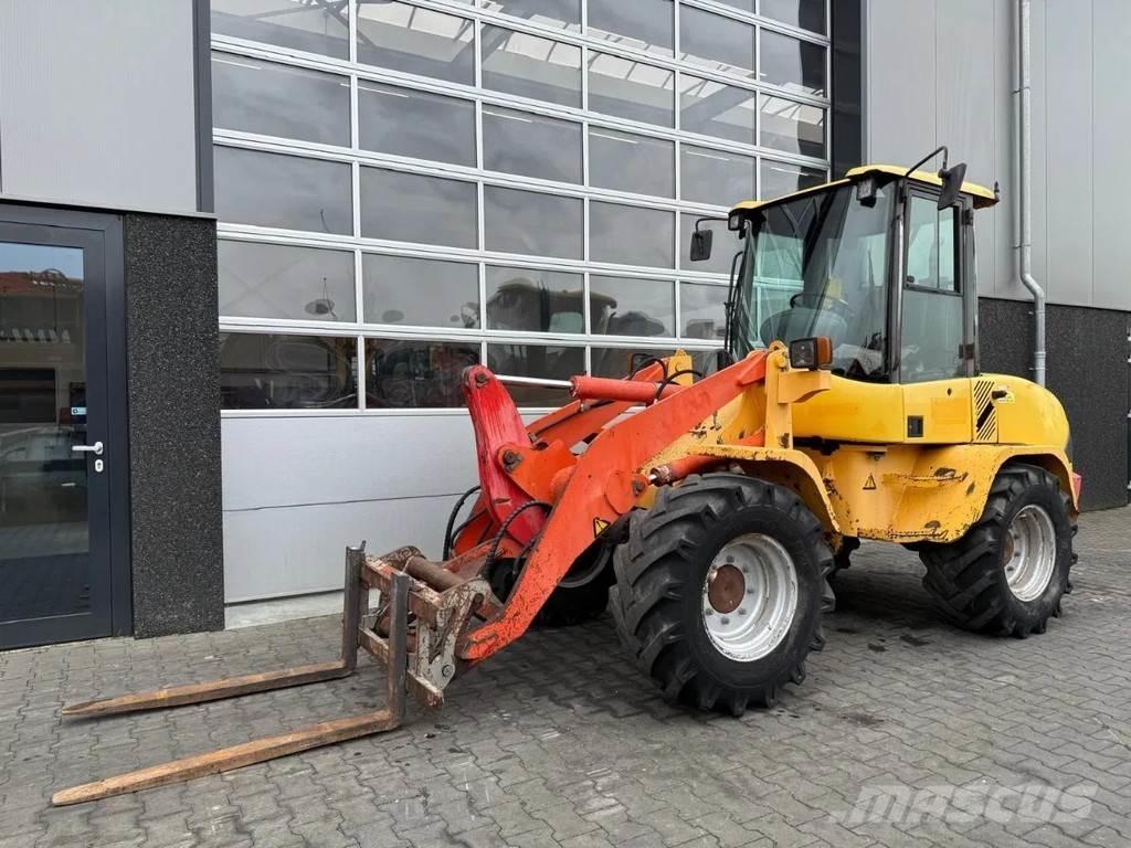 Volvo L35B ホイールローダー・タイヤショベル