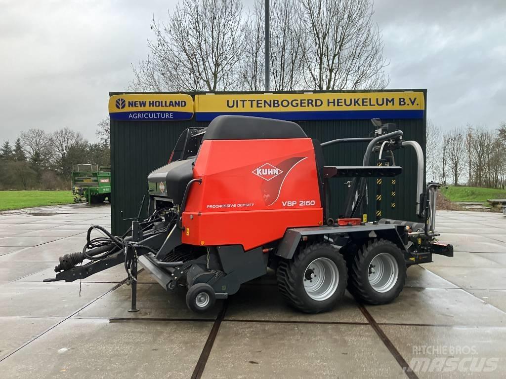 Kuhn VBP 2160 ラウンドベーラー