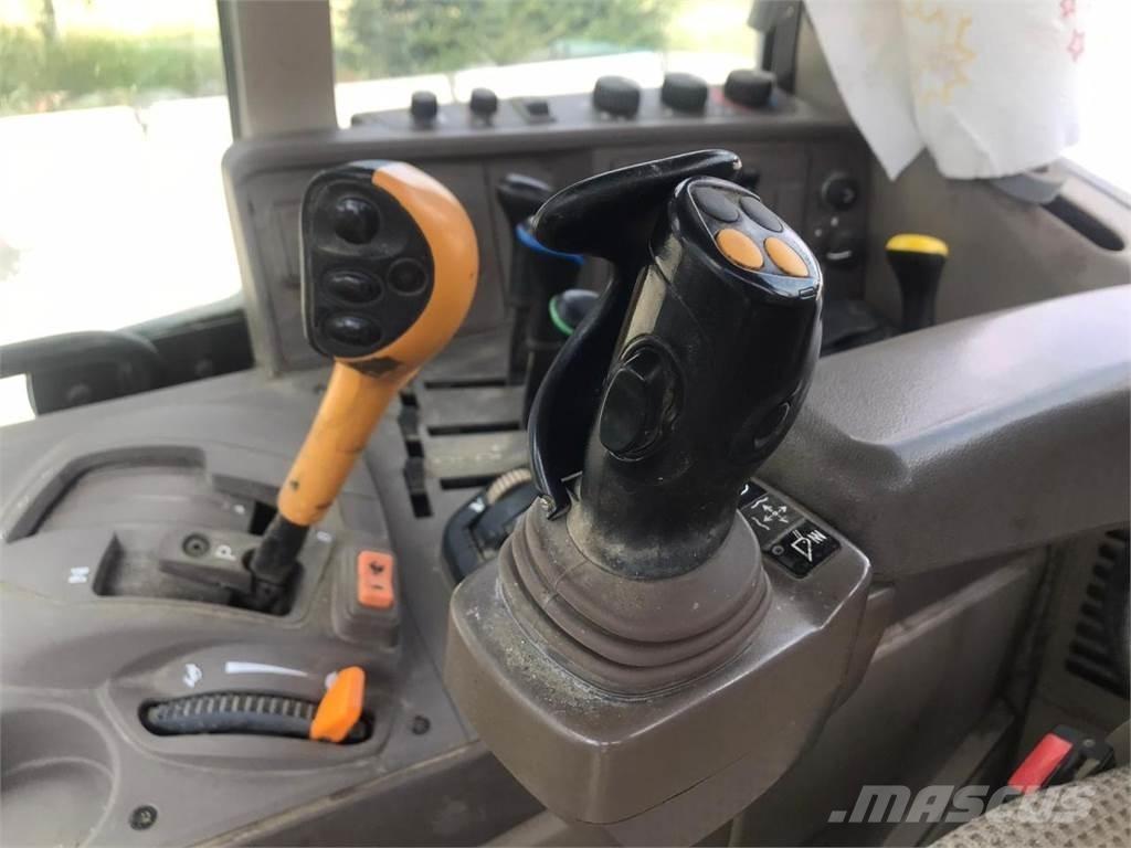 John Deere 6155M トラクター