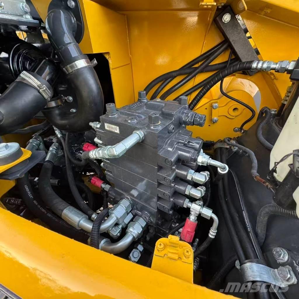 Komatsu PC 78 US 中型油圧ショベル 7ｔ-12ｔ（ユンボ・パワーショベル・バックホー）