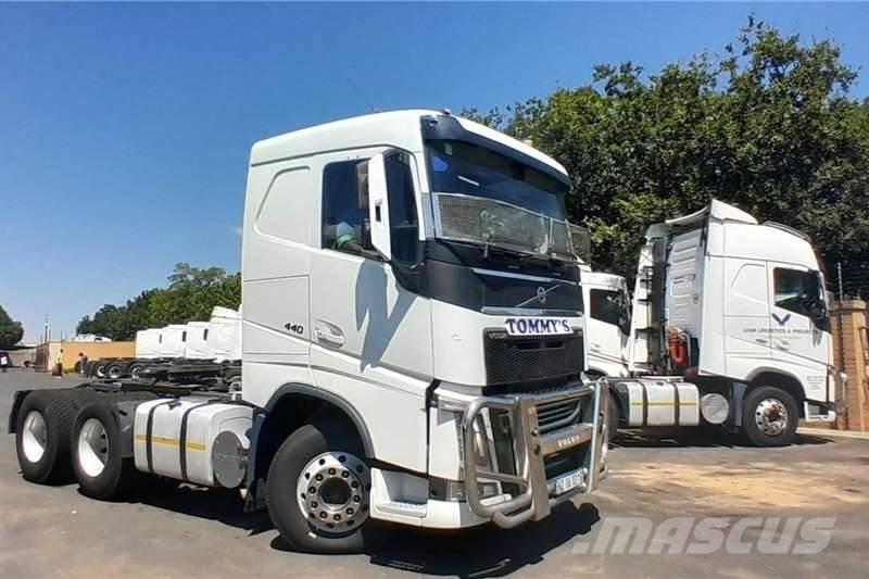 Volvo FH440 6X4 その他トラック