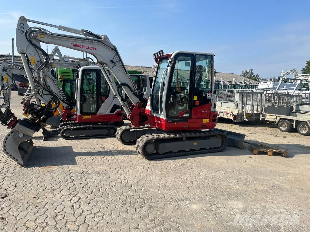 Takeuchi TB 260 ミニ油圧ショベル 7t以下（ミニユンボ・ミニディガー）
