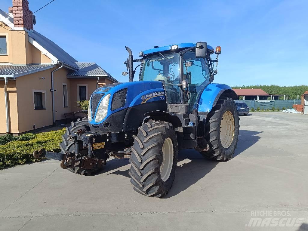 New Holland T 7.200 トラクター