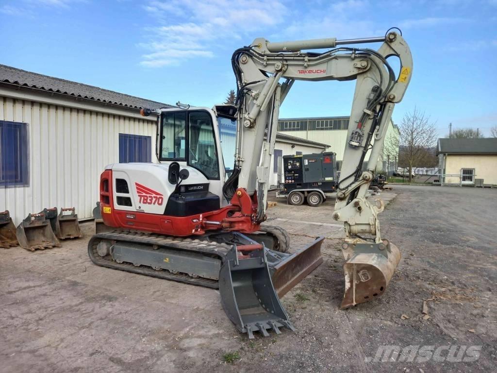 Takeuchi TB 370 CV 中型油圧ショベル 7ｔ-12ｔ（ユンボ・パワーショベル・バックホー）