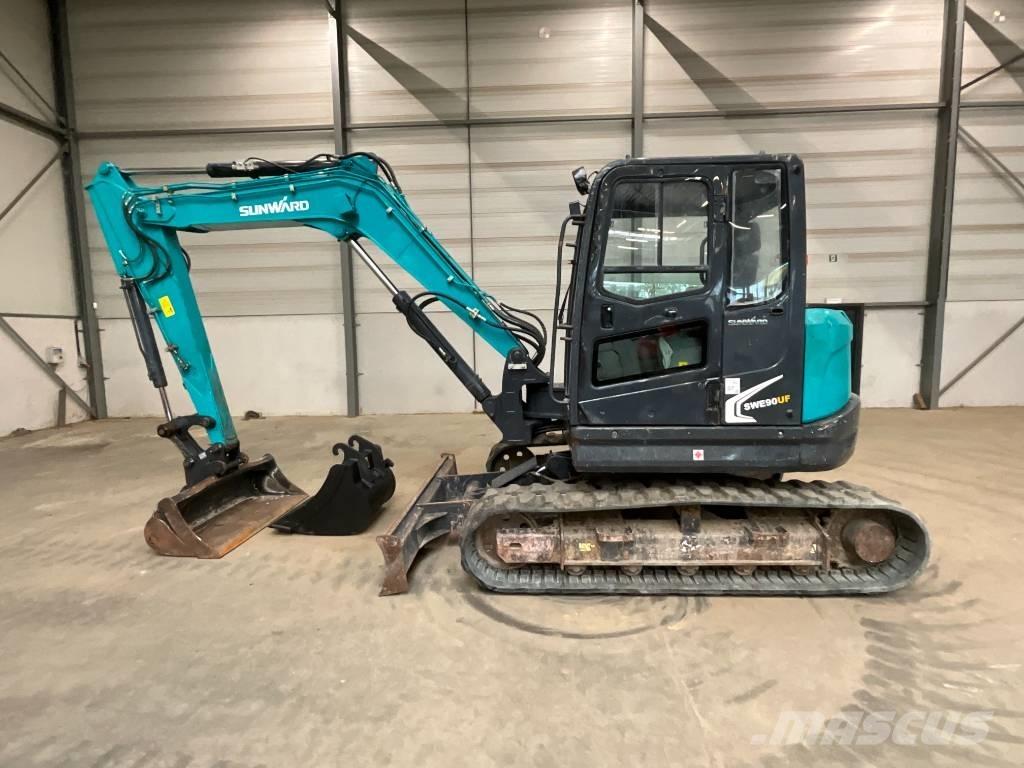 Sunward SWE 90 UF 中型油圧ショベル 7ｔ-12ｔ（ユンボ・パワーショベル・バックホー）