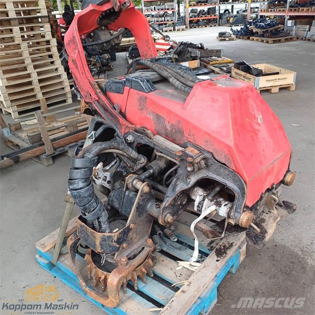 Komatsu C144 ハーベスタヘッド