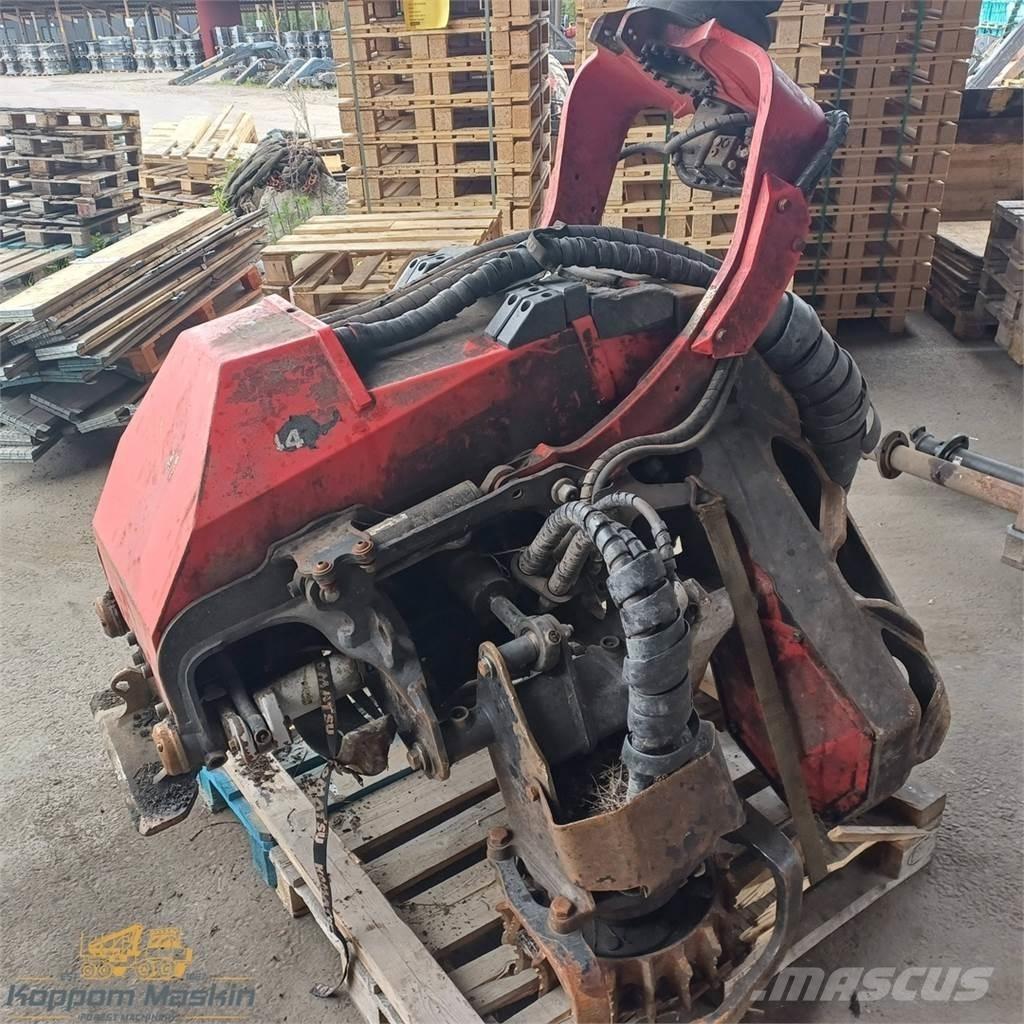 Komatsu C144 ハーベスタヘッド