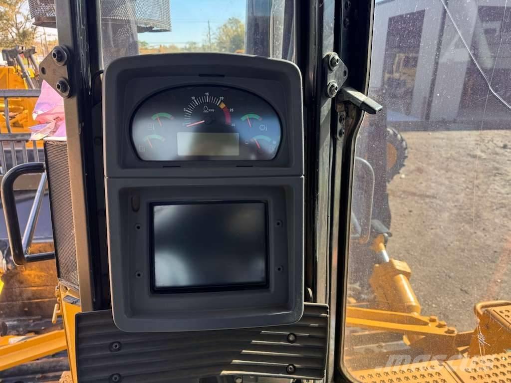 CAT D 9 T ブルドーザー