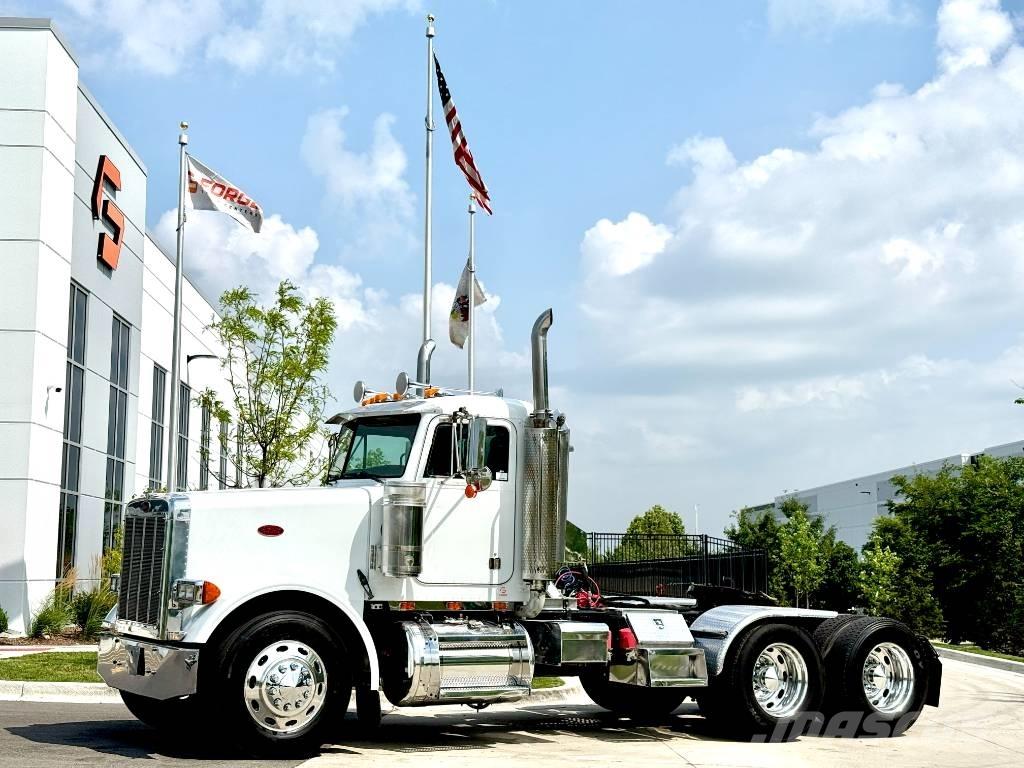 Peterbilt 378 中古トラクターヘッド | トレーラーヘッド