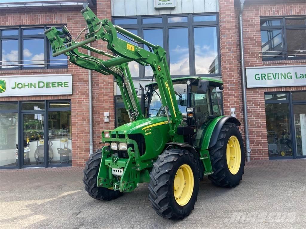 John Deere 5070M トラクター