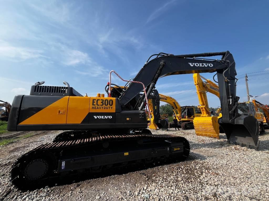 Volvo EC 300 大型油圧ショベル12t以上（パワーショベル・ユンボ）
