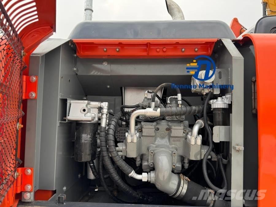 Hitachi ZX 240 大型油圧ショベル12t以上（パワーショベル・ユンボ）