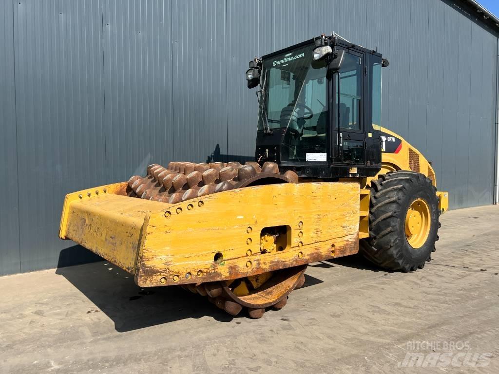 CAT CP76 振動ローラ