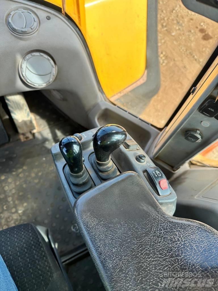 Volvo L 220 H ホイールローダー・タイヤショベル