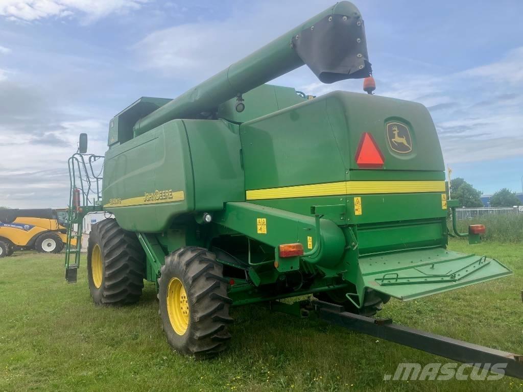 John Deere 9540 WTS コンバイン