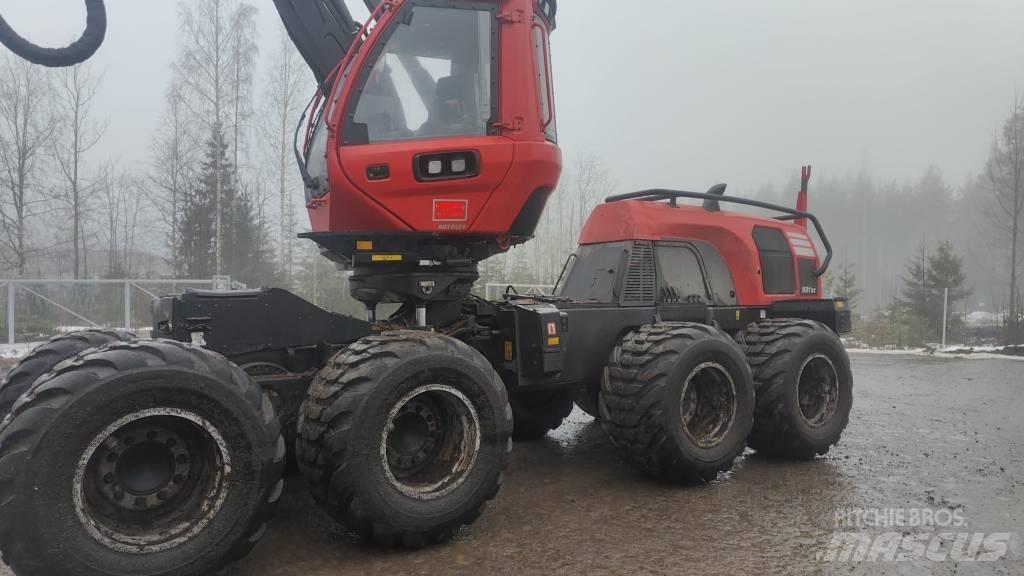 Komatsu 931XC ハーベスター
