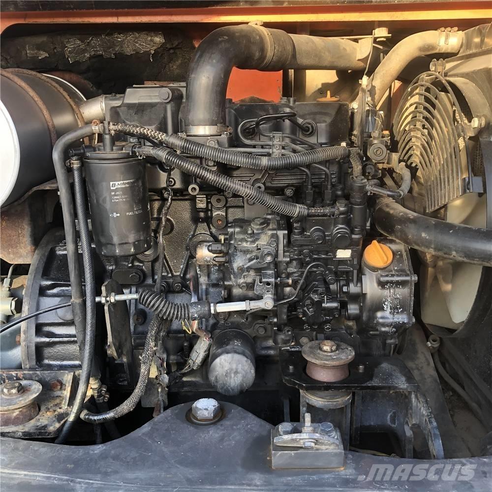 Doosan DH80 中型油圧ショベル 7ｔ-12ｔ（ユンボ・パワーショベル・バックホー）